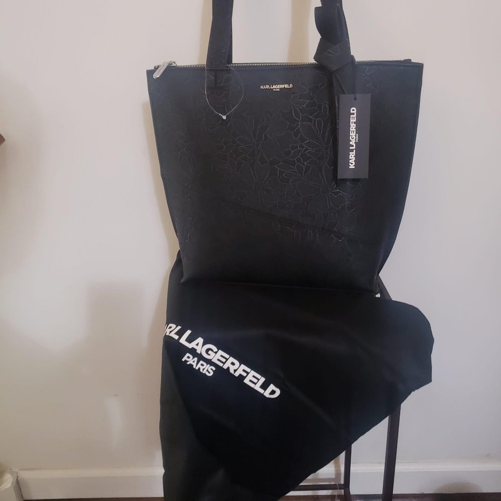 KARL LAGERFELD PARIS 🇫🇷, the Chantelle Tote Bag